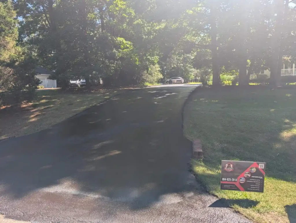 residential sealcoating Robious Crossing Dr Midlothian VA